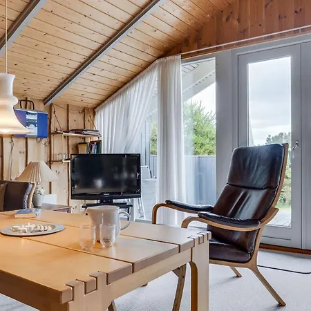 Bryniulf - 1-8km From The Sea By Interhome Feriehus